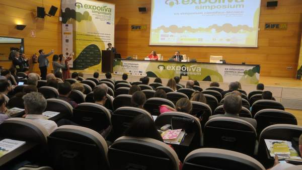 Jaén.- Más de 200 ponencias abordarán los avances en olivar y aceite en el XIX Simposium Científico-Técnico de Expoliva Jaén.- Más de 200 ponencias abordarán los avances en olivar y aceite en el XIX Simposium Científico-Técnico de Expoliva