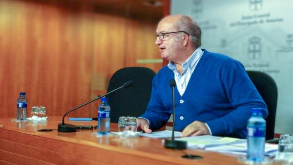 'Xénova' cesa a Luis Venta de la dirección del PP y suspéndelu como secretariu xeneral n'Asturies por amenaces 'Xénova' cesa a Luis Venta de la dirección del PP y suspéndelu como secretariu xeneral n'Asturies por amenaces