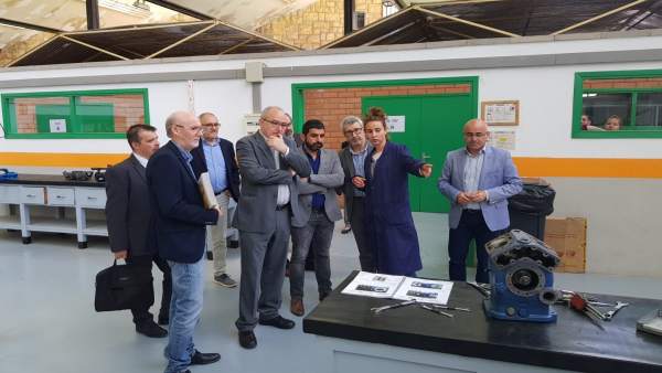 La Generalitat crea el primer centro de investigación y transferencia de Catalunya La Generalitat crea el primer centro de investigación y transferencia de Catalunya