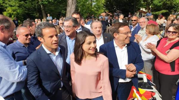 26M.- 'Dejarse La Piel Por España Vale Mucho La Pena Y Lo Seguiremos Haciendo', Dice Arrimadas En Oviedo 26M.- 'Dejarse La Piel Por España Vale Mucho La Pena Y Lo Seguiremos Haciendo', Dice Arrimadas En Oviedo