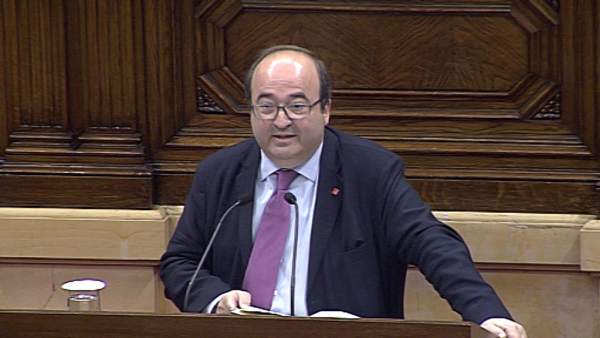 El Parlament rechaza que Iceta sea senador El Parlament rechaza que Iceta sea senador