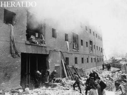 Atentado a la casa cuartel de Zaragoza