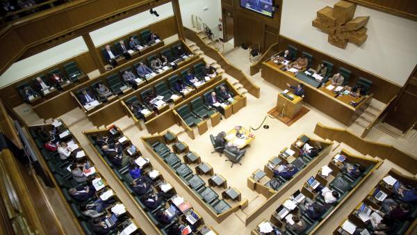 El Parlamento Vasco reclama medidas para mejorar la atención a los niños con diabetes tipo I en los colegios El Parlamento Vasco reclama medidas para mejorar la atención a los niños con diabetes tipo I en los colegios