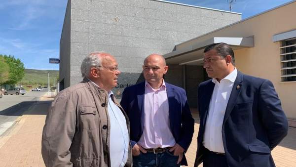 Las Navas del Marqués (Ávila) contará con ambulancia durante las 24 horas desde julio Las Navas del Marqués (Ávila) contará con ambulancia durante las 24 horas desde julio