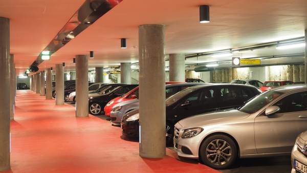 Los parkings en España: cada vez más caros y más estrechos Los parkings en España: cada vez más caros y más estrechos