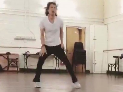 Mick Jagger bailando a sus 75 años y tras una operación del corazón