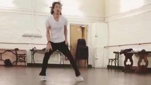 Mick Jagger bailando a sus 75 años y tras una operación del corazón Mick Jagger bailando a sus 75 años y tras una operación del corazón