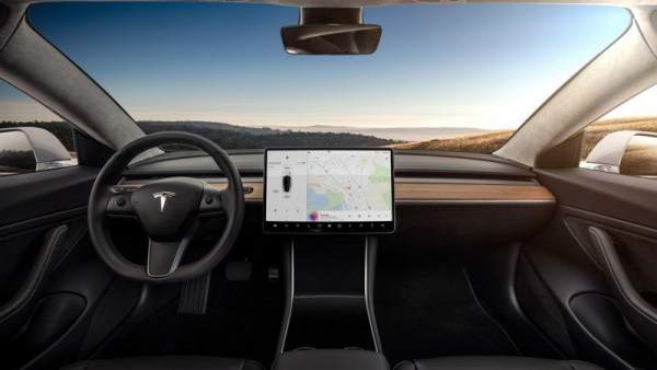 Tesla Model 3 Tesla Model 3