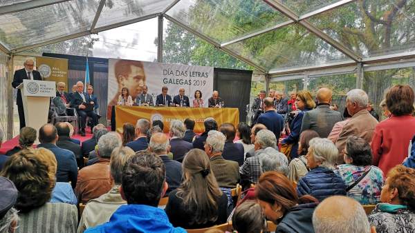 Letras Galegas.- La Real Academia Galega destaca la enseñanza como 'el impelente' que marcó la vida de Antonio Fraguas Letras Galegas.- La Real Academia Galega destaca la enseñanza como 'el impelente' que marcó la vida de Antonio Fraguas