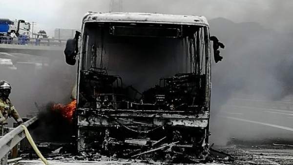 INCENDIO BUS INCENDIO BUS