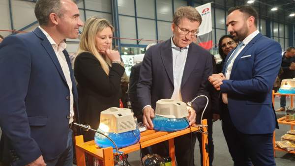 Feijóo visita la feria Expocasa en el pabellón Fexdega de Vilagarcía de Arousa (Pontevedra) Feijóo visita la feria Expocasa en el pabellón Fexdega de Vilagarcía de Arousa (Pontevedra)