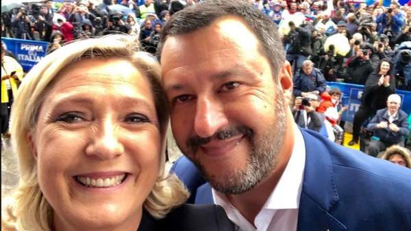 Marine Le Pen y Matteo Salvini Marine Le Pen y Matteo Salvini