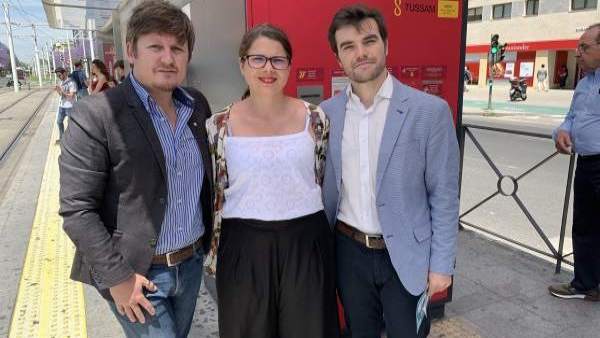 Sevilla.- 26M.- Actúa propone menos calor en zonas 'críticas', AxSí el 'edil virtual' y Gañán recuperar la TV municipal Sevilla.- 26M.- Actúa propone menos calor en zonas 'críticas', AxSí el 'edil virtual' y Gañán recuperar la TV municipal