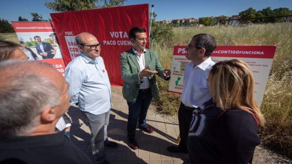 Granada.- 26M.- Cuenca (PSOE) promete 6.000 nuevas viviendas y repetir el modelo de rehabilitación de Santa Adela Granada.- 26M.- Cuenca (PSOE) promete 6.000 nuevas viviendas y repetir el modelo de rehabilitación de Santa Adela