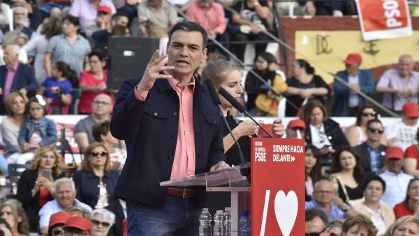 Pedro Sánchez interviene en un acto del PSOE en Calasparra, Murcia Pedro Sánchez interviene en un acto del PSOE en Calasparra, Murcia