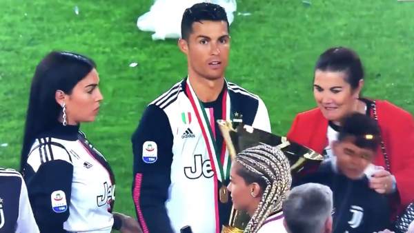 Cristiano Ronaldo Cristiano Ronaldo