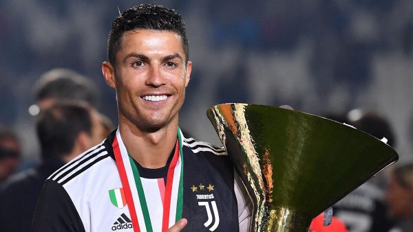 Ronaldo celebra el 'Scudetto' Ronaldo celebra el 'Scudetto'