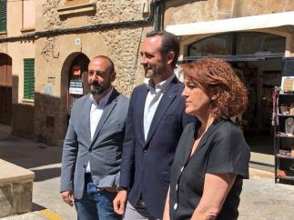 Rodríguez y Bauzá, haciendo campaña por Cs antes de las europeas.