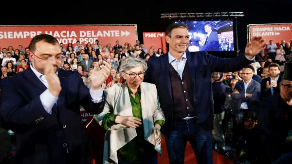 Mítin electoral de Pedro Sánchez en Gijón Mítin electoral de Pedro Sánchez en Gijón