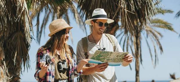 Timos y estafas que todo viajero debe conocer