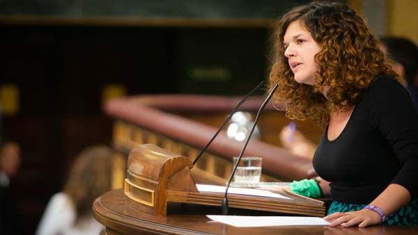 La diputada Sofía Castañón con pañuelo verde aborto La diputada Sofía Castañón con pañuelo verde aborto
