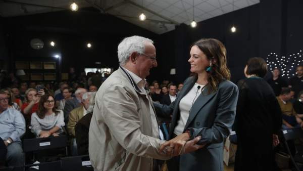 26M.- Valencia.- Gómez Propone Dar Una Tarjeta Cultural Con 100 Euros A Los Jóvenes Que Cumplan 18 Años 26M.- Valencia.- Gómez Propone Dar Una Tarjeta Cultural Con 100 Euros A Los Jóvenes Que Cumplan 18 Años