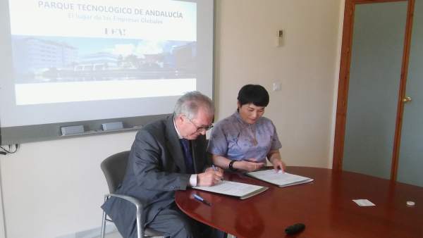 Málaga.- El PTA firma un acuerdo de colaboración con la empresa china Z-Run WellTon Málaga.- El PTA firma un acuerdo de colaboración con la empresa china Z-Run WellTon