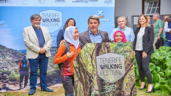 Unos 200 senderistas de 10 países se citan este fin de semana en el 'Tenerife Walking Festival' Unos 200 senderistas de 10 países se citan este fin de semana en el 'Tenerife Walking Festival'