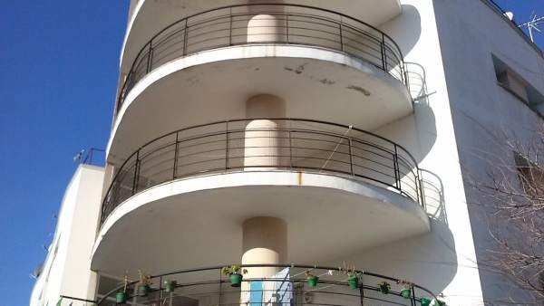 Cádiz.- Junta destina 570.000 euros para obras en 112 viviendas de la barriada de La Paz Cádiz.- Junta destina 570.000 euros para obras en 112 viviendas de la barriada de La Paz