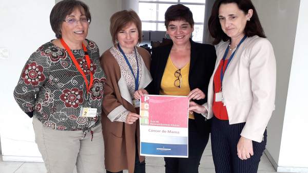 El Principado actualiza su protocolo para atender a las mujeres que padecen cáncer de mama en Asturias El Principado actualiza su protocolo para atender a las mujeres que padecen cáncer de mama en Asturias