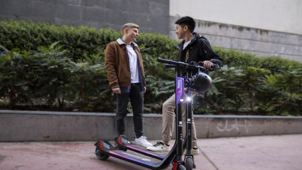 Zaragoza.- Reby comienza el despliegue de sus patinetes eléctricos de uso compartido Zaragoza.- Reby comienza el despliegue de sus patinetes eléctricos de uso compartido