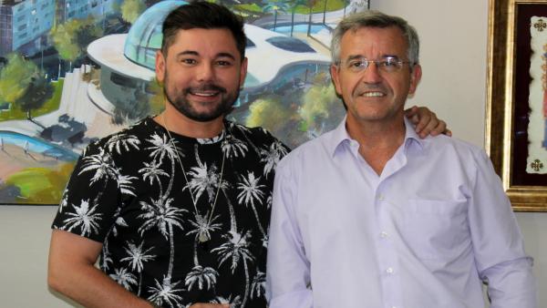 Málaga.- El cantaor Miguel Poveda será el pregonero de la Feria y Fiestas Mayores de Estepona Málaga.- El cantaor Miguel Poveda será el pregonero de la Feria y Fiestas Mayores de Estepona