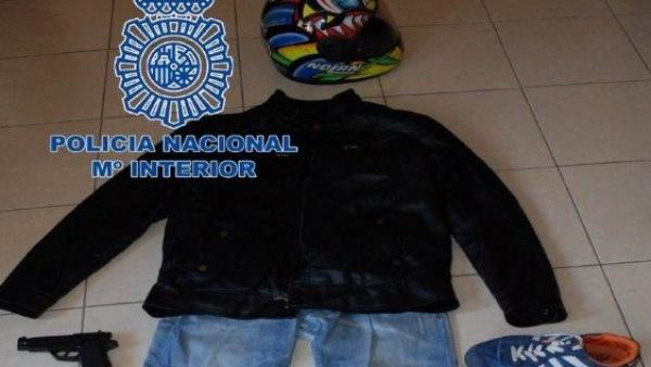 Alicante.- Sucesos.- La Policía detiene al atracador que asaltó la recepción de un hotel de Benidorm a punta de pistola Alicante.- Sucesos.- La Policía detiene al atracador que asaltó la recepción de un hotel de Benidorm a punta de pistola