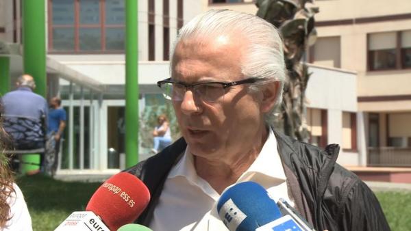 26M.- Garzón Considera Que La Mesa Del Congreso Debe Suspender A Los Diputados Presos 'En Base A Lo Dispuesto' Por El TS 26M.- Garzón Considera Que La Mesa Del Congreso Debe Suspender A Los Diputados Presos 'En Base A Lo Dispuesto' Por El TS