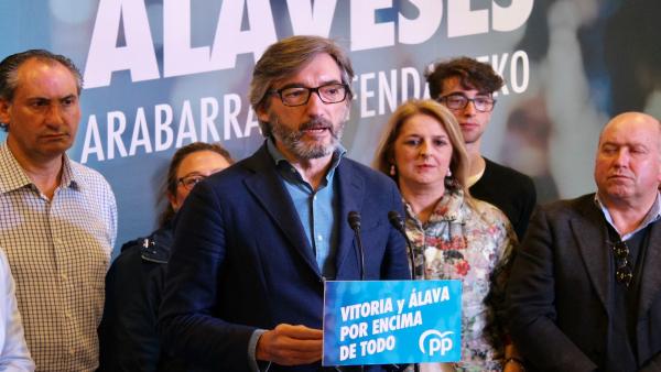 PP cree que vencerá en Álava, pero no descarta un posible apoyo al PNV para evitar un Gobierno de EH Bildu en Vitoria PP cree que vencerá en Álava, pero no descarta un posible apoyo al PNV para evitar un Gobierno de EH Bildu en Vitoria