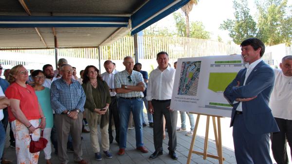 Sevilla.-26M.-Espadas anuncia un pabellón en San Jerónimo, reforma de piscina de Torreblanca y mejorar pistas de plazas Sevilla.-26M.-Espadas anuncia un pabellón en San Jerónimo, reforma de piscina de Torreblanca y mejorar pistas de plazas