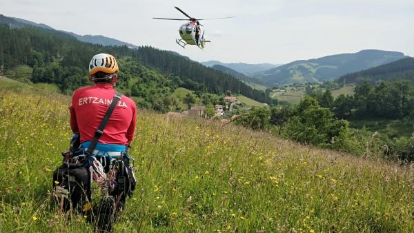 Fallece de un infarto en Bolibar (Bizkaia) un peregrino francés de 76 años cuando hacía el Camino de Santiago Fallece de un infarto en Bolibar (Bizkaia) un peregrino francés de 76 años cuando hacía el Camino de Santiago