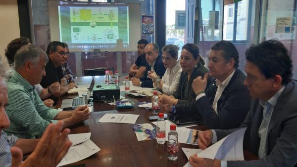 Cádiz.- Crespo aborda con los pescadores de Sanlúcar el Plan de Gestión de la Chirla y traslada el apoyo de la Junta Cádiz.- Crespo aborda con los pescadores de Sanlúcar el Plan de Gestión de la Chirla y traslada el apoyo de la Junta