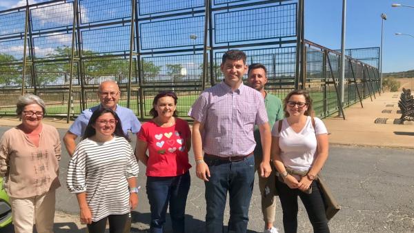 Huelva.- 26M.- PP de Valverde pondrá en marcha una Casa de la Juventud más amplia y nuevas pistas multideportivas Huelva.- 26M.- PP de Valverde pondrá en marcha una Casa de la Juventud más amplia y nuevas pistas multideportivas