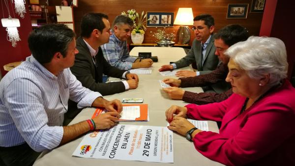 Jaén.- 'Jaén Merece Más' llama a sumarse a la concentración del 29 del sector olivarero por los precios del aceite Jaén.- 'Jaén Merece Más' llama a sumarse a la concentración del 29 del sector olivarero por los precios del aceite