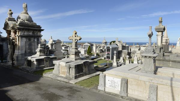 Santander.- Aprobados los pliegos para licitar el jardín de cenizas y la nueva nave de columbarios de Ciriego Santander.- Aprobados los pliegos para licitar el jardín de cenizas y la nueva nave de columbarios de Ciriego