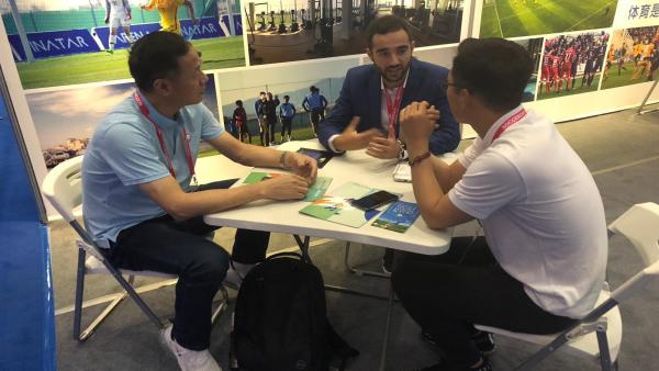 Murcia busca en China equipos de fútbol que realicen sus concentraciones de invierno en la Región Murcia busca en China equipos de fútbol que realicen sus concentraciones de invierno en la Región