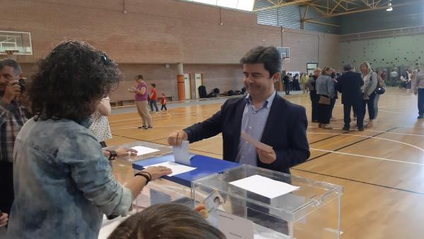26M.-Los Candidatos A La Alcaldía De Huesca Desean Que La Participación Sea Alta En Una Jornada Que Transcurre Tranquila 26M.-Los Candidatos A La Alcaldía De Huesca Desean Que La Participación Sea Alta En Una Jornada Que Transcurre Tranquila