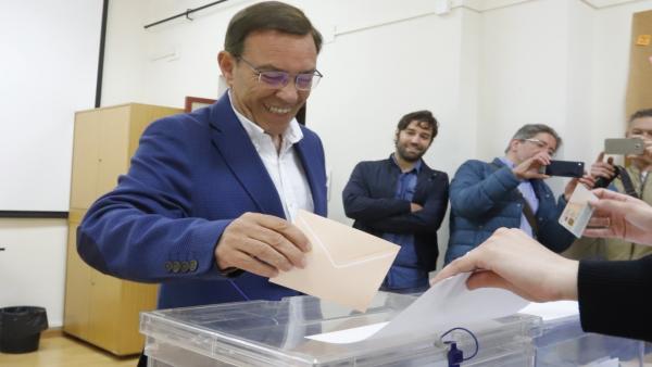 26M-A.-Vázquez (Cs) Pide A Los Asturianos Votar De Una Manera 'Reflexiva, Ilusionada Y Pensando En Asturias'. 26M-A.-Vázquez (Cs) Pide A Los Asturianos Votar De Una Manera 'Reflexiva, Ilusionada Y Pensando En Asturias'.