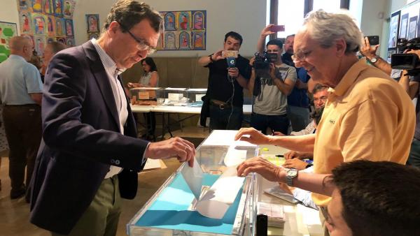 26M-M.- Ballesta (PP) Se Siente Como 'Un Estudiante Que Se Somete A La Consideración De Todos Los Murcianos' 26M-M.- Ballesta (PP) Se Siente Como 'Un Estudiante Que Se Somete A La Consideración De Todos Los Murcianos'