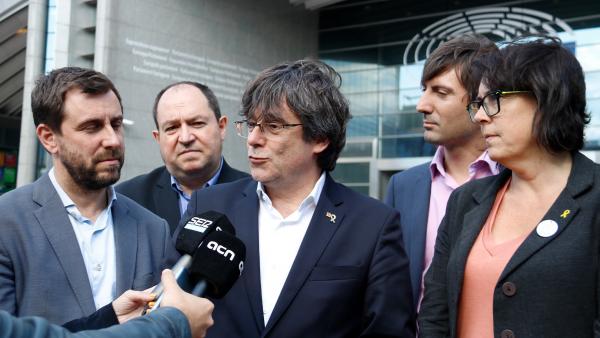 Puigdemont y Comín. Puigdemont y Comín.