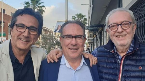 El ex diputado Pérez optará a la presidencia del PP de Valencia y carga contra Génova y la cúpula de Bonig El ex diputado Pérez optará a la presidencia del PP de Valencia y carga contra Génova y la cúpula de Bonig