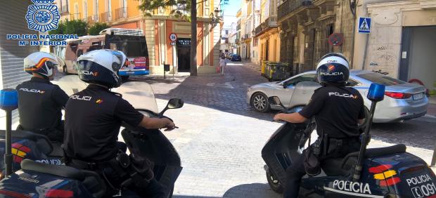 Cádiz.-Sucesos.- Detenido en Jerez por causar daños a vehículos que iba encontrando a su paso por las calles