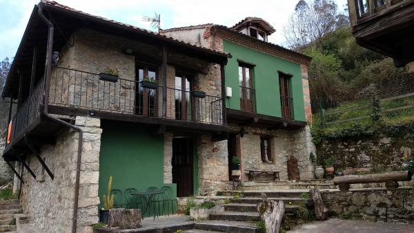 Asturias, Cantabria, Barcelona, Navarra y Huesca, las provincias con las casas rurales más demandadas Asturias, Cantabria, Barcelona, Navarra y Huesca, las provincias con las casas rurales más demandadas