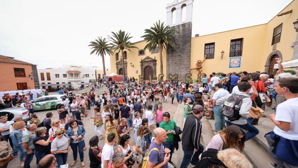 Más de 2.000 personas disfrutan de la programación del Día de Canarias en FICMEC Más de 2.000 personas disfrutan de la programación del Día de Canarias en FICMEC